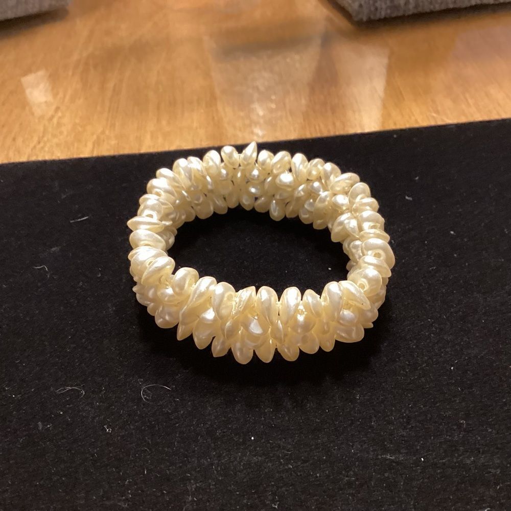 White Faux Pearl Woven Stretch Bracelet
